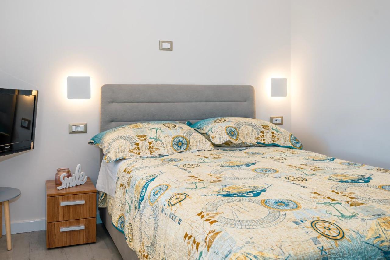 Apartment Bilice Beach エクステリア 写真