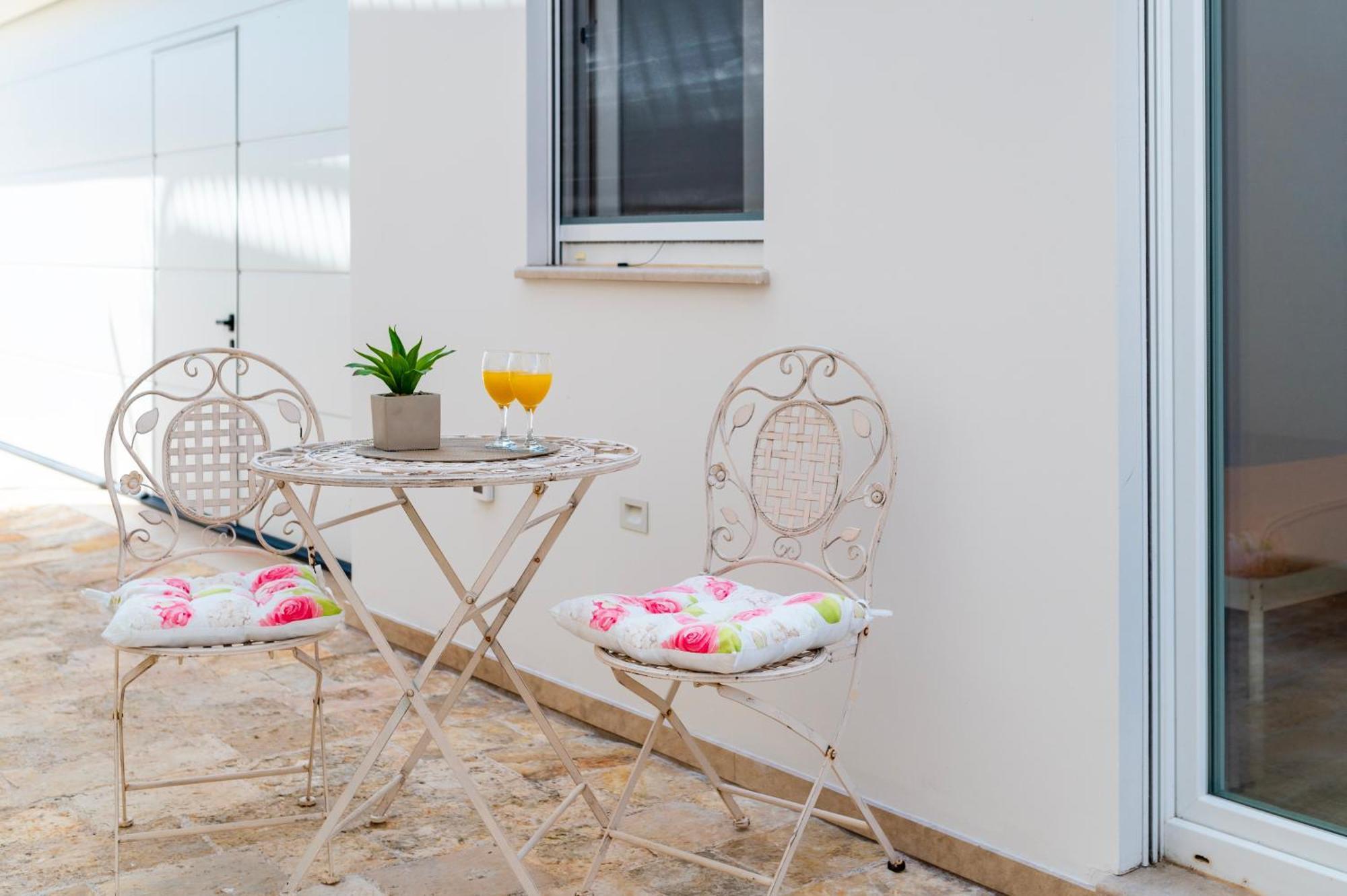 Apartment Bilice Beach エクステリア 写真