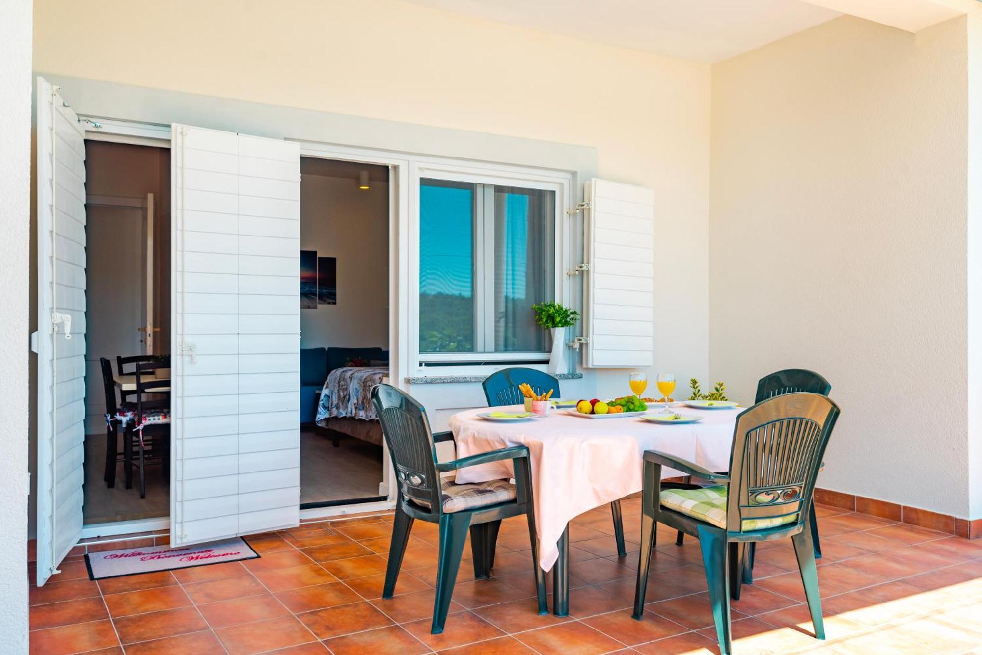 Apartment Bilice Beach エクステリア 写真