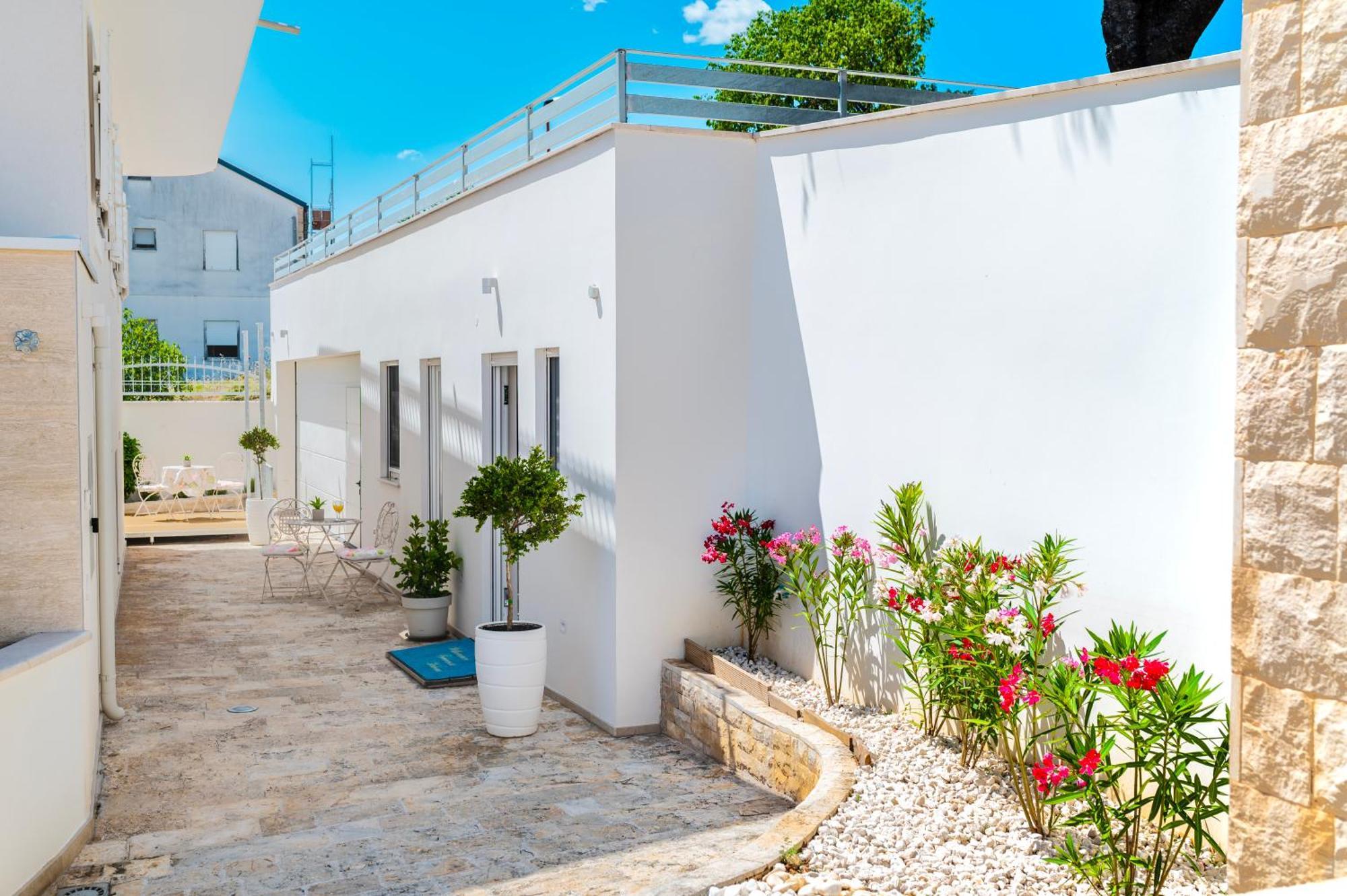Apartment Bilice Beach エクステリア 写真